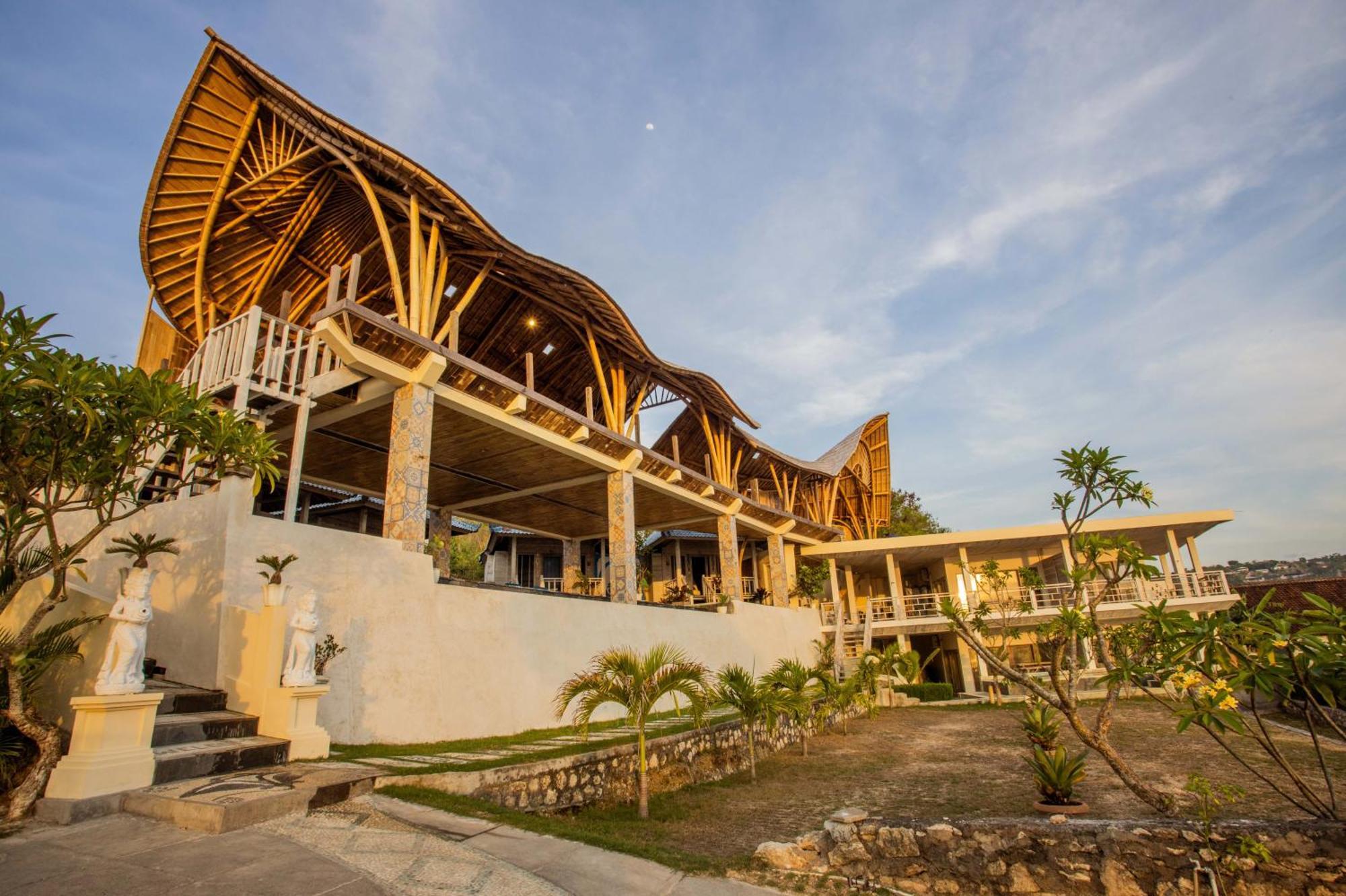 Nusa View - Oceanfront Rentals Lembongan Exterior foto