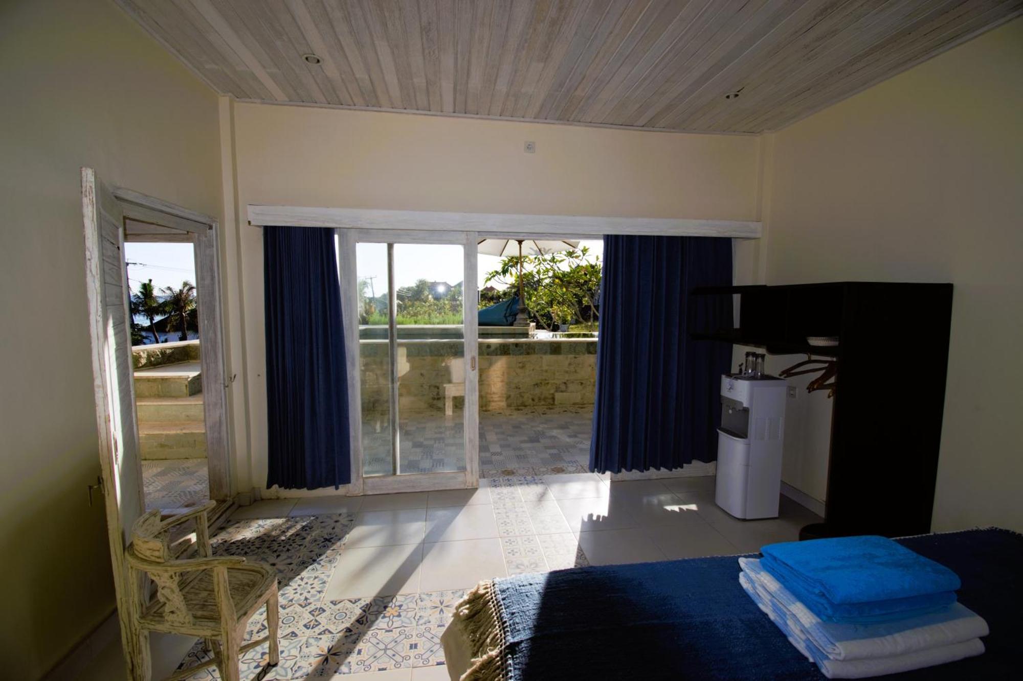 Nusa View - Oceanfront Rentals Lembongan Exterior foto